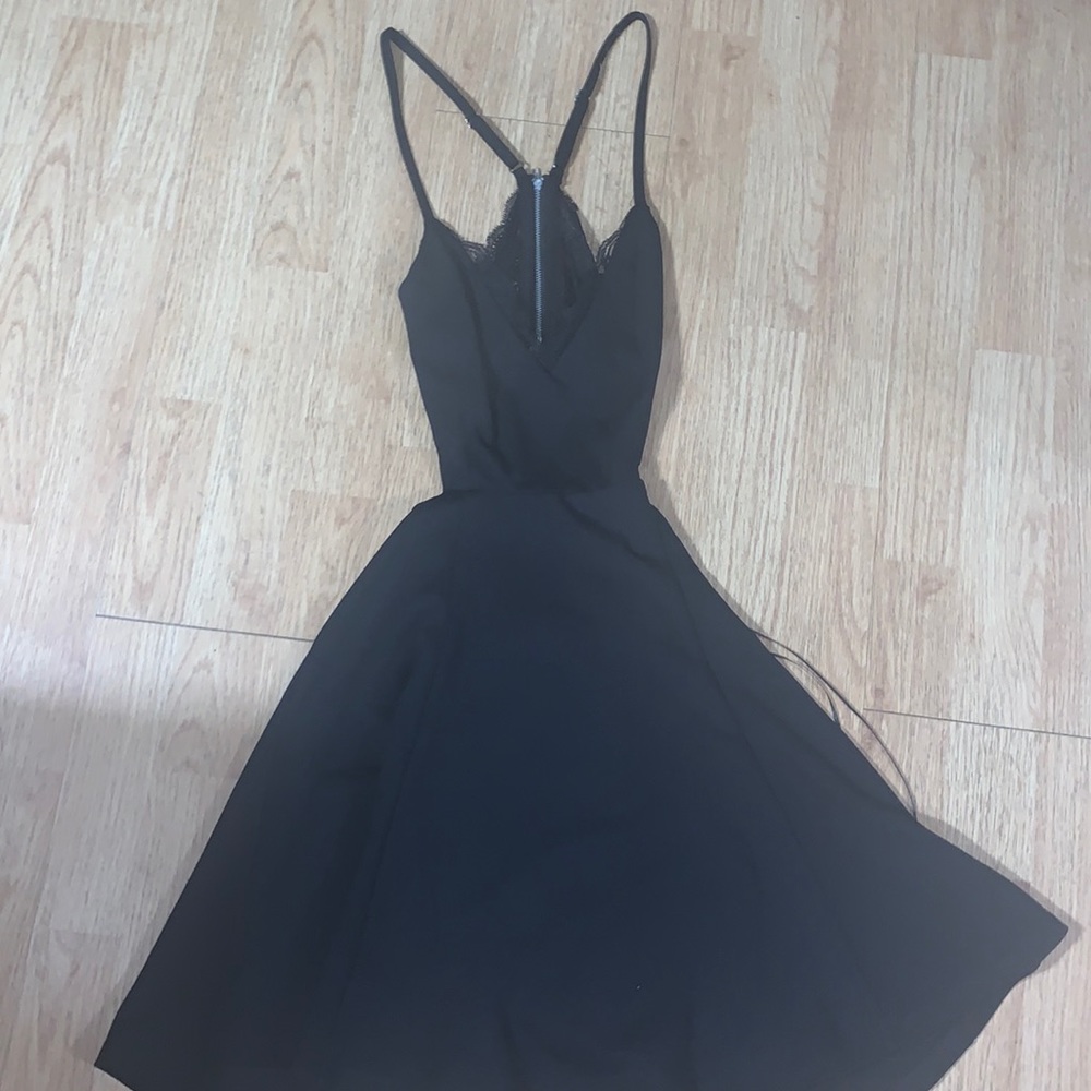 Lush mini dress, brand new🤍